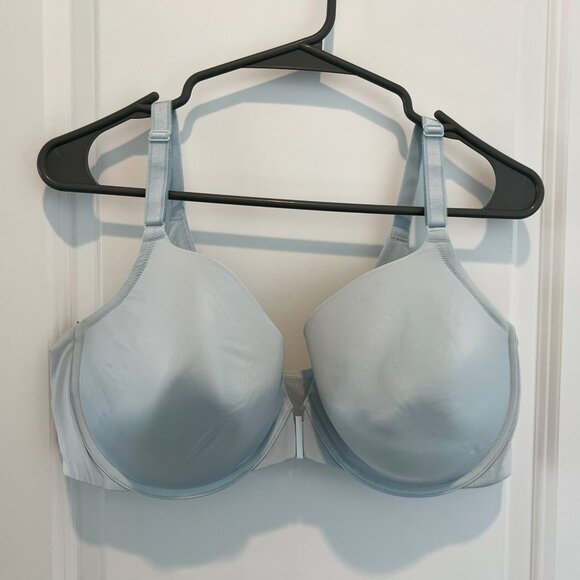 Torrid Curve Front Close Bra - Picture 5 of 9